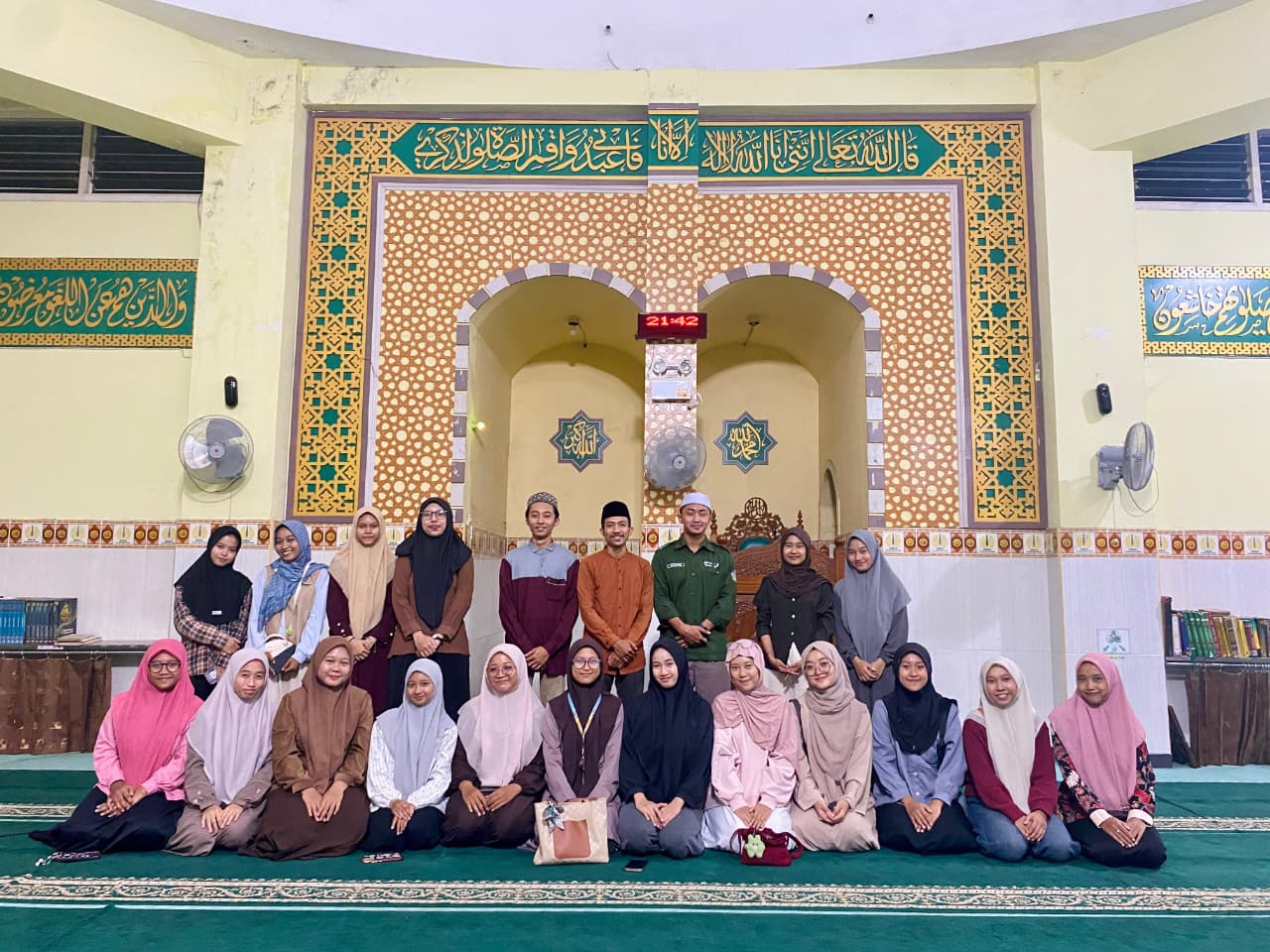 Menjaga Tradisi: Padukan Seni, Spiritualitas, dan Kebersamaan